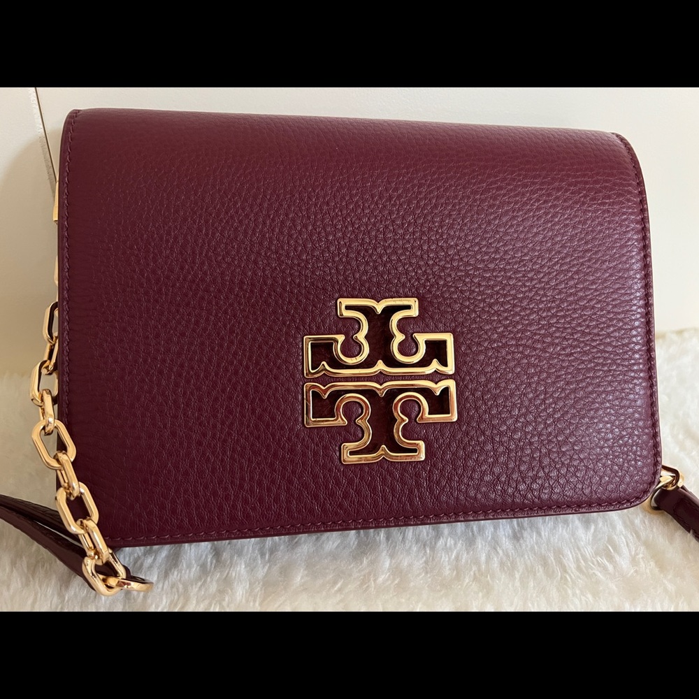 Tory Burch Britten Combo Leather Crossbody in Redstone/Gold